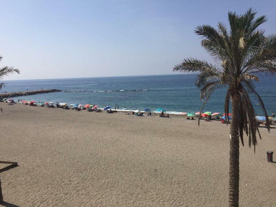 Apartamento 1º Linea Playa Torrenueva, Motril, Granda Torrenueva  Bagian luar foto